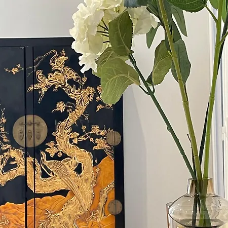 Appartement Grand D'exception Au Château Randin *