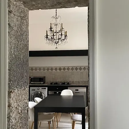 Grand D'exception Au Château Randin Écully