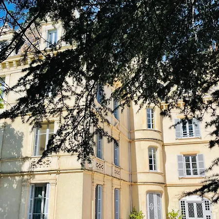 Grand D'exception Au Chateau Randin Apartamento *